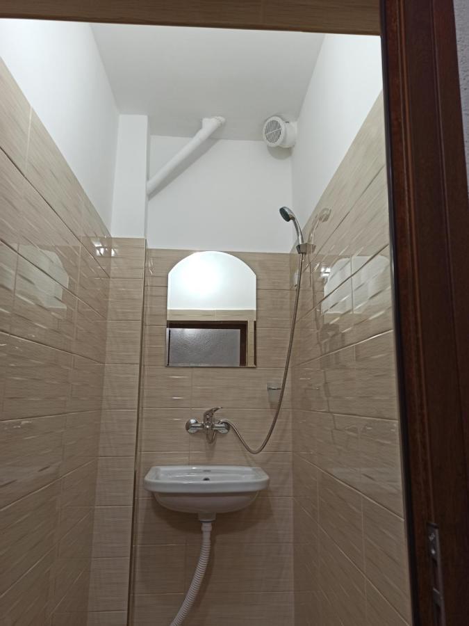 Guest House Ganovi Kalofer Exterior photo